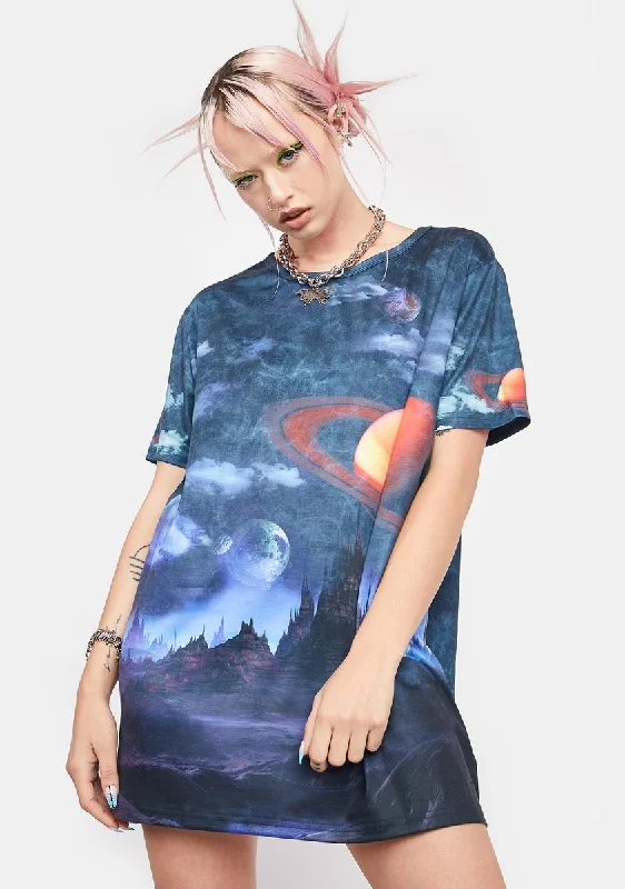 Graceful Fashion Follow The Future Graphic Tee