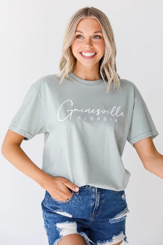 Stylish Women's Outerwear Apparel Sage Gainesville Georgia Tee