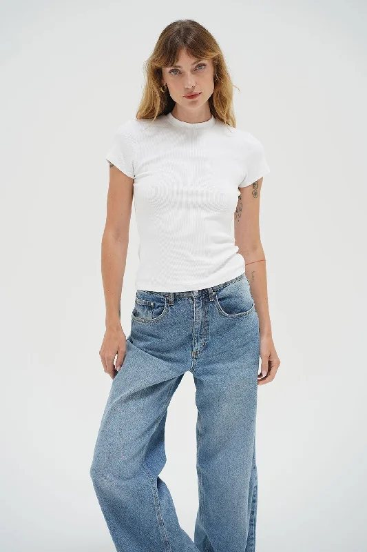 Affordable Women's Clothes Fitted Ribbed Crew Tee - White