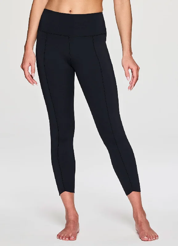 Eclectic Fashion Ultra Hold Tulip 7/8 Legging