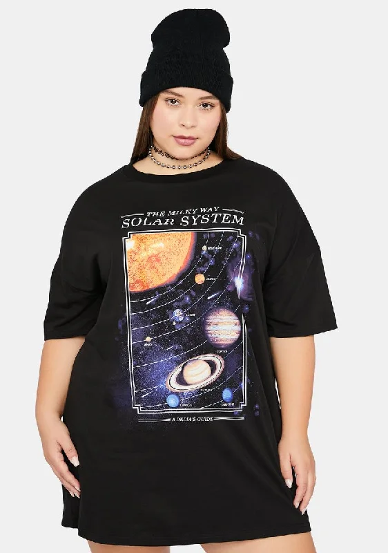 Modern Women's Fashion with Vintage Touches Truly The Longest Night Planets Graphic Tee