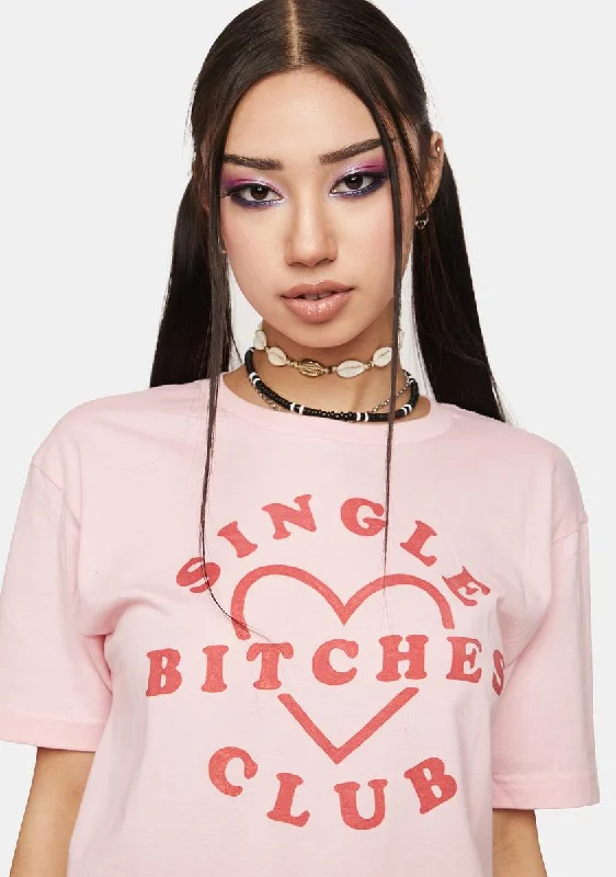 Trendy Women's Outfits for Casual Wear Single Chicks Club Graphic Tee
