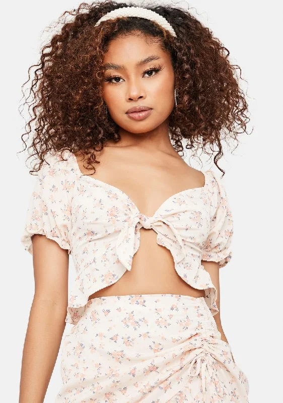 Women's Floral Print Outfit Fluttering Daffodils Tie Front Crop Top