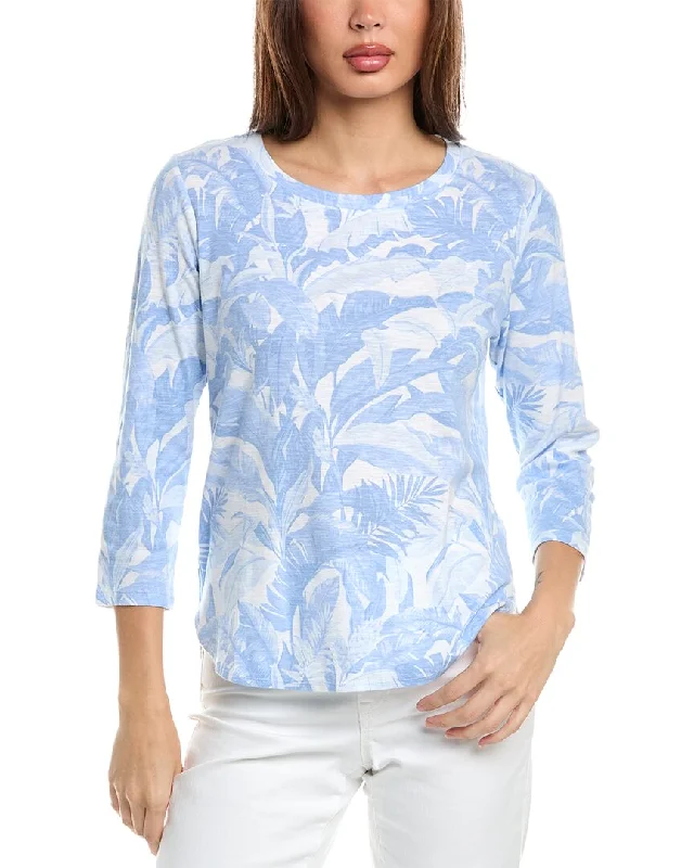 Women's Trendy Casual Outfit Tommy Bahama Ashby Isles Palma Toile T-Shirt