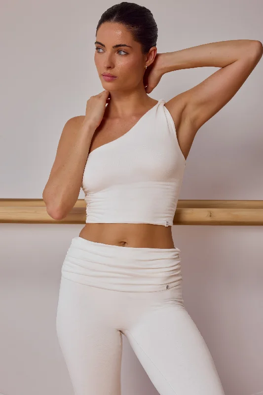 Women's Evening Wear Outfit One-Shoulder Twisted Tank Top in Soft White
