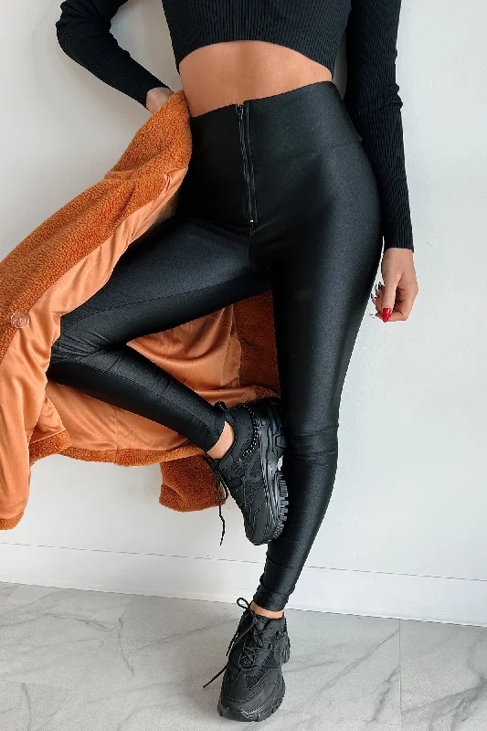 Relaxed Style In Rotation Glossy Zipper Leggings (Black)