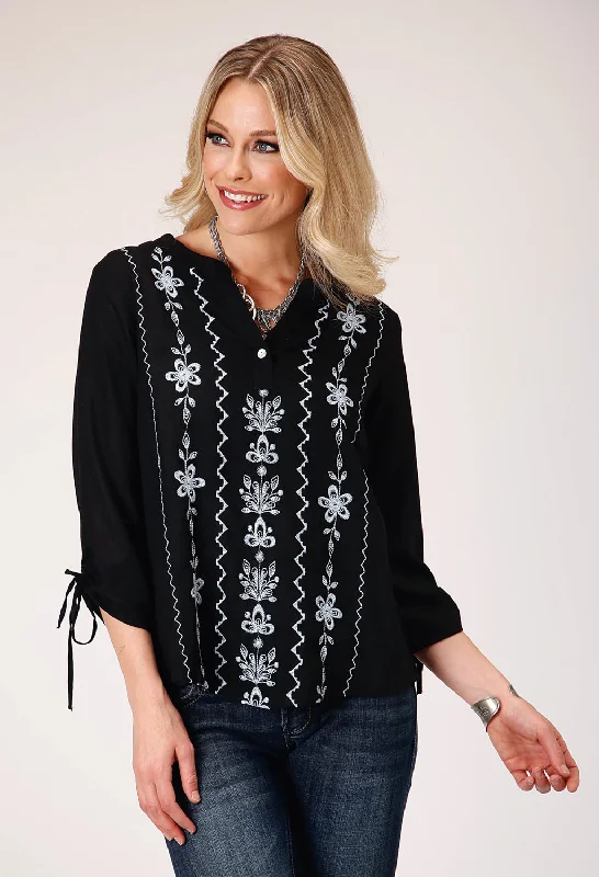 Women's Wedding Apparel Roper Womens Pretty Floral Black 100% Rayon S/S Blouse