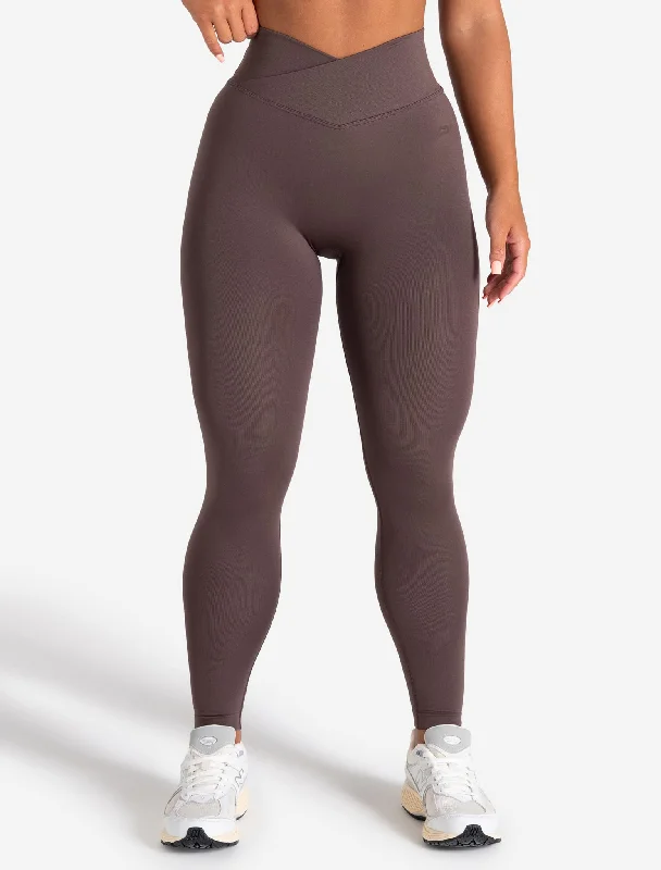 Trendy Women's Wear Sculpt Seamless Scrunch Leggings - Mocha