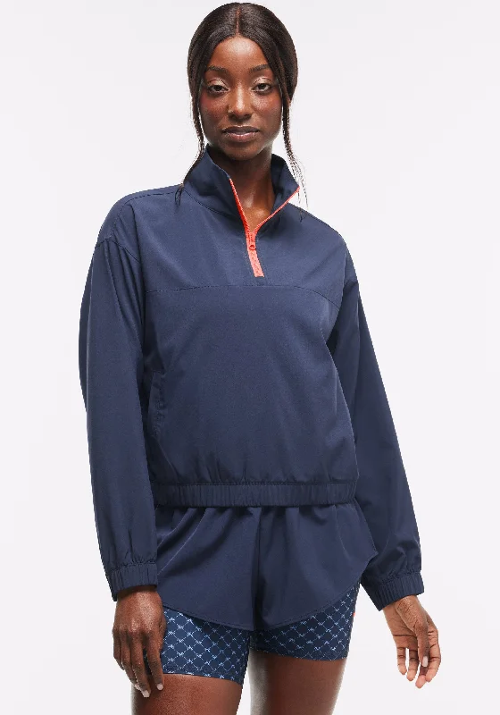 Chic Trends Unveiled ¼ Zip Run Jacket