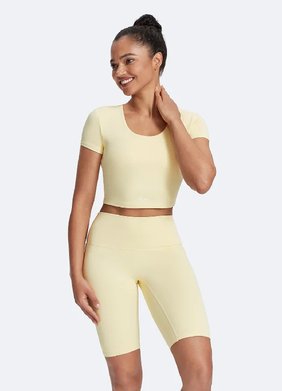 Fashion Forward Femininity Round Neck Crop Top