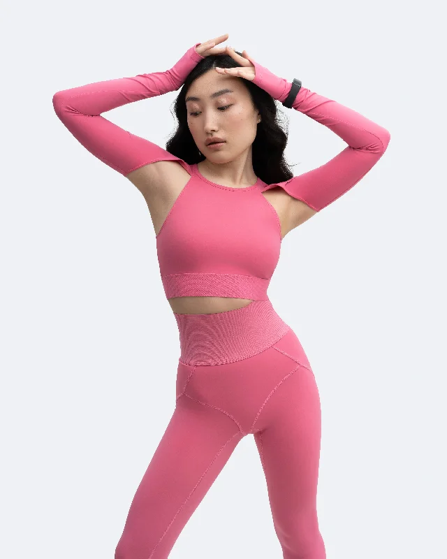 Classic Modern Offers Shoulder Cut-Out Crop Top