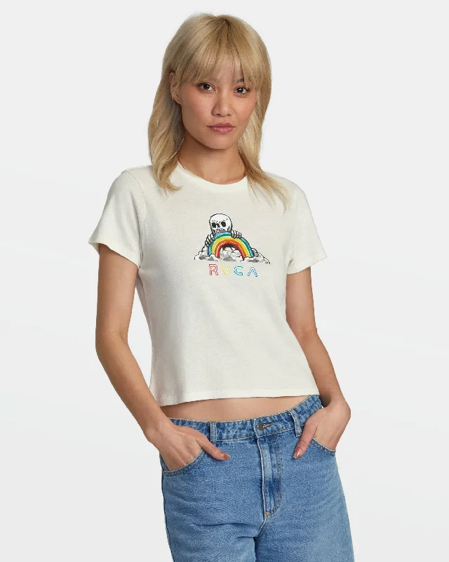Glamorous Fashion Offers Rainbow Skull Tee - Whisper White