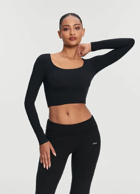 Trend Leading Collection Cropped Round Neck Top