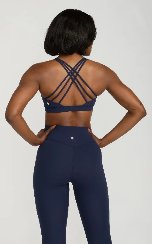 Fashion Deals Too Good To Pass Up Elan Sports Bra in Navy