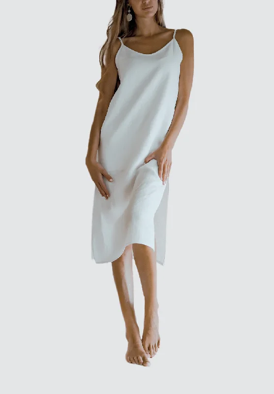 Trendy Outfits For Girls Dress Mary | White