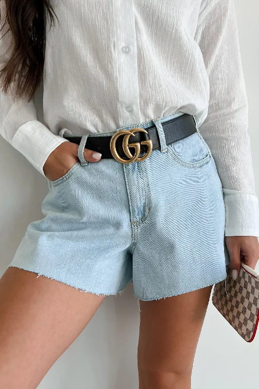 Casual Chic Evander High Rise Raw Hem Denim Sneak Peek Shorts (Light)