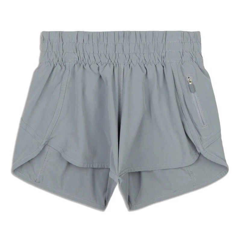 Unique Women's Fashion Pieces Tracker Low-Rise Lined Short