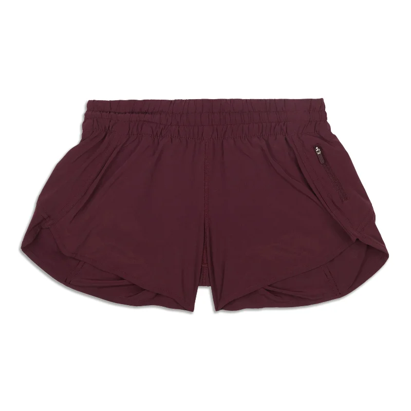High Street Women's Fashion for Trendy Shoppers Tracker Short - Resale