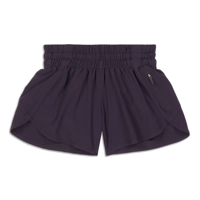 Outlet Clothing Tracker Short - Resale