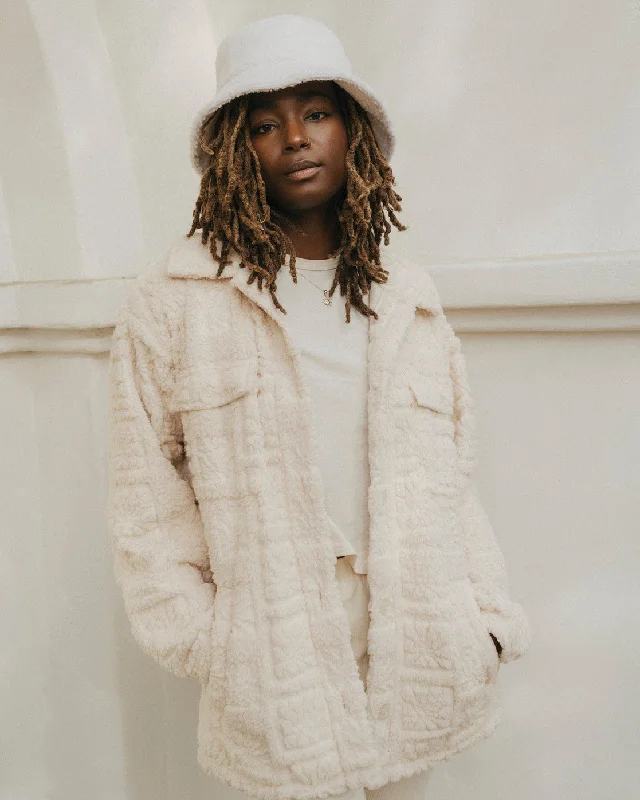 Fashionable Casual Tops Fairbanks Button-Up Teddy Bear Jacket - White Cap