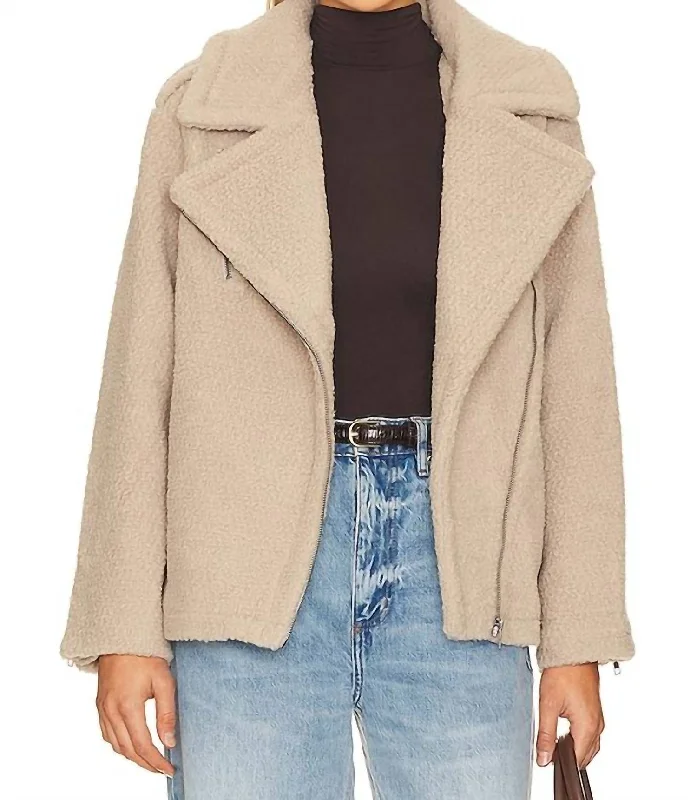 Women's Trendy Attire Layne Jacket In Taupe