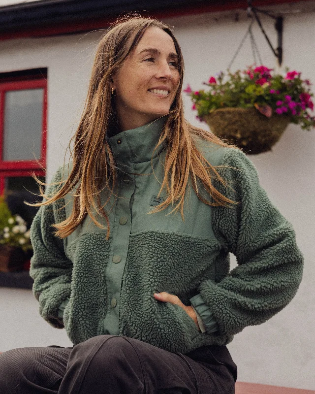 Modern Women's Outfit Lost Trails Jacket - Treehugger