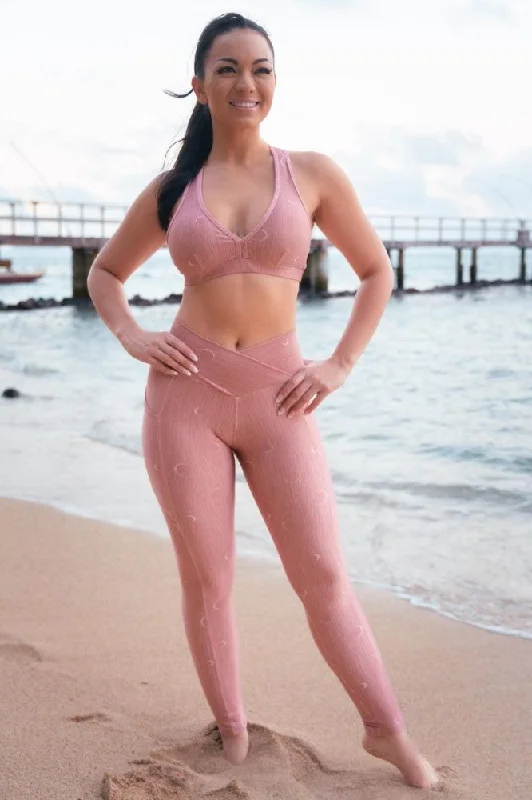 Chic Women's Attire Leggings with Pockets - PINK LUNA