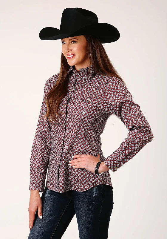 Casual Fashion for Women Roper Womens Classic Foulard Wine/Blue 100% Cotton L/S Shirt Casual Fashion for Women Roper Womens Classic Foulard Wine/Blue 100% Cotton L/S Shirt
